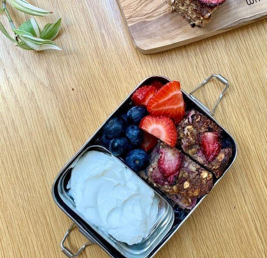 Banana and Berry Breakfast Bars - The Garden Eatery