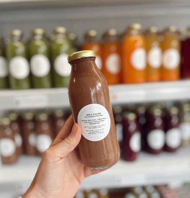 Holy Cacao: Cacao & Banana based smoothie